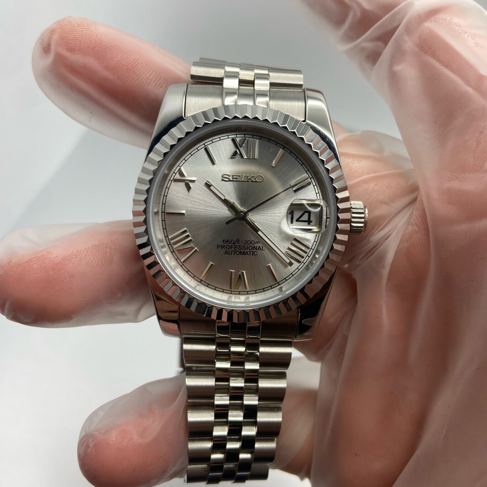 Custom Seiko DateJust - Picture 3 of 6